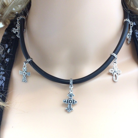 Metal Grunge Punk Rock Cross Earrings & Necklace - Picture 6 of 6